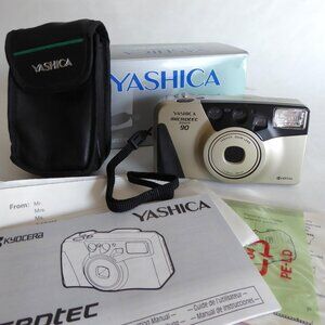 VINTAGE YASHICA 35mm MICROTEC ZOOM 90 AUTOMATIC PANORAMIC CAMERA PRE-OWNED